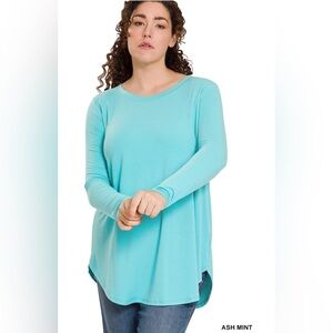 New! Plus Size Women's Ash Mint Long Sleeve Top
Sizes 1X 2X 3X